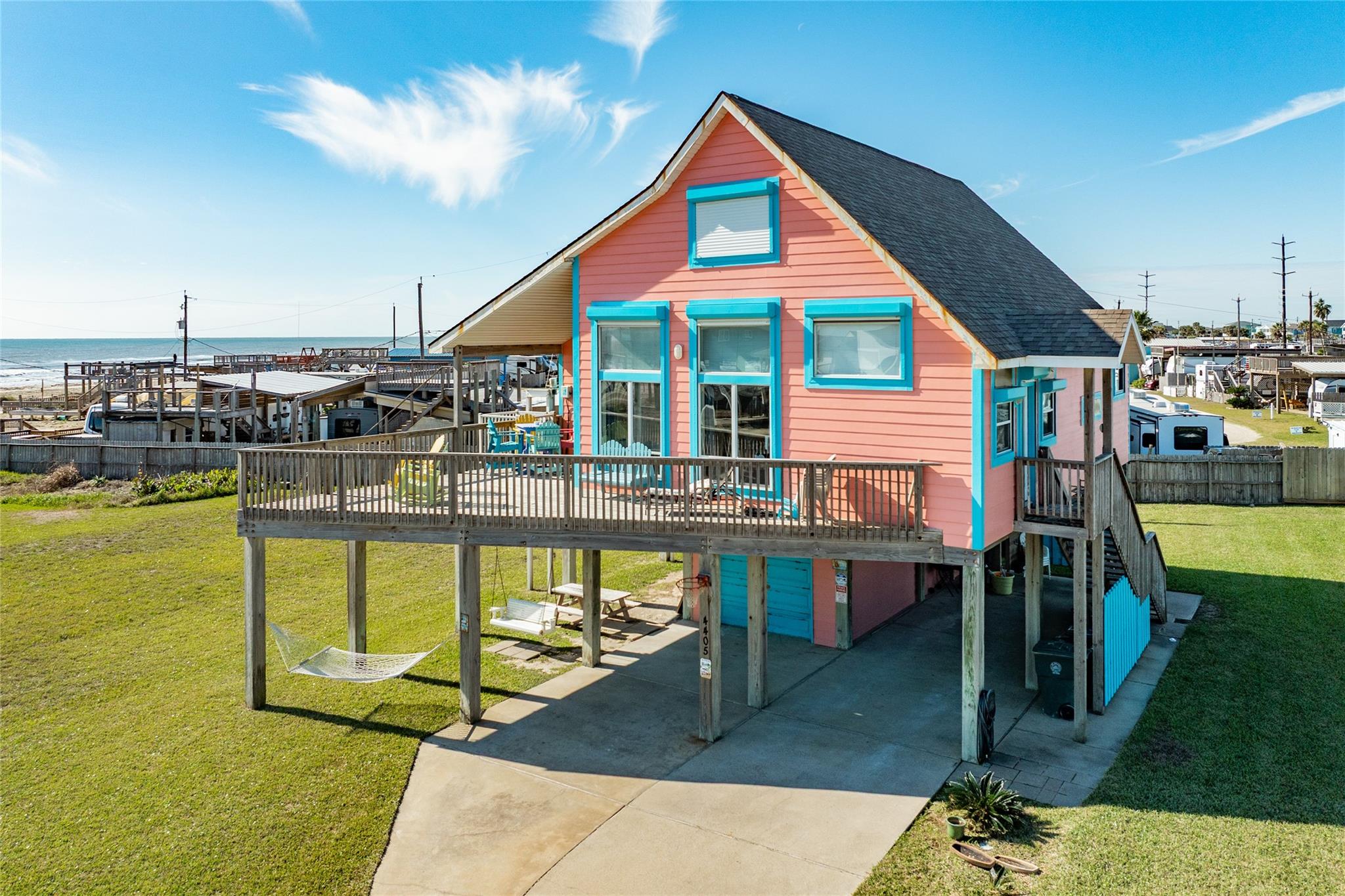 4405 Antigua — photo