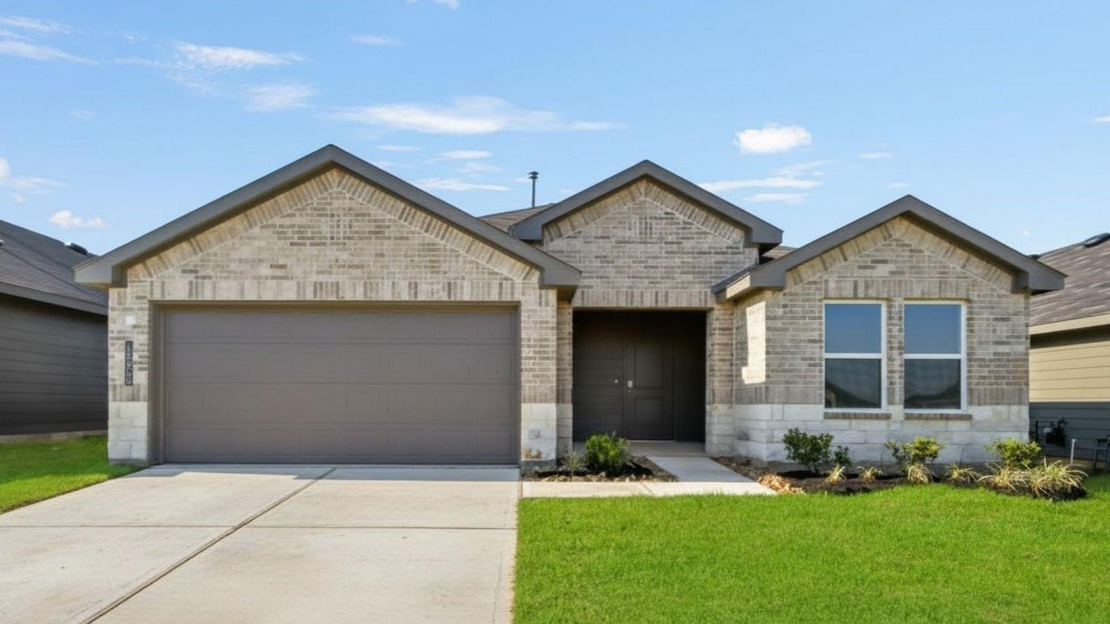 16450 Pinebrook Leaf Lane — photo