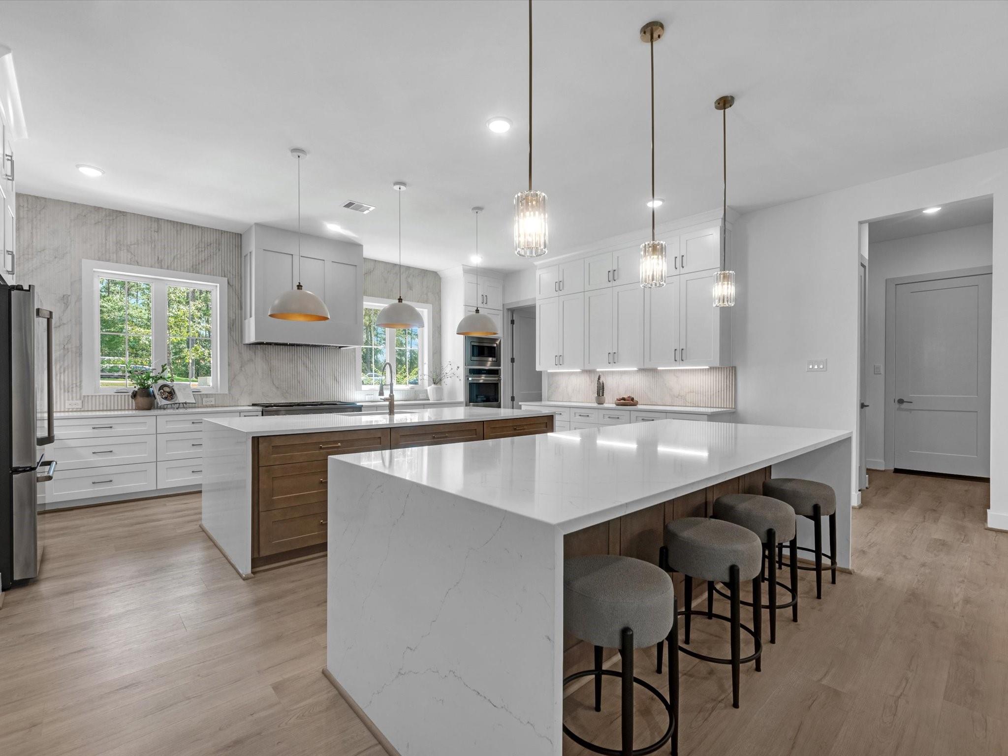 9490 Cedar Bend — photo