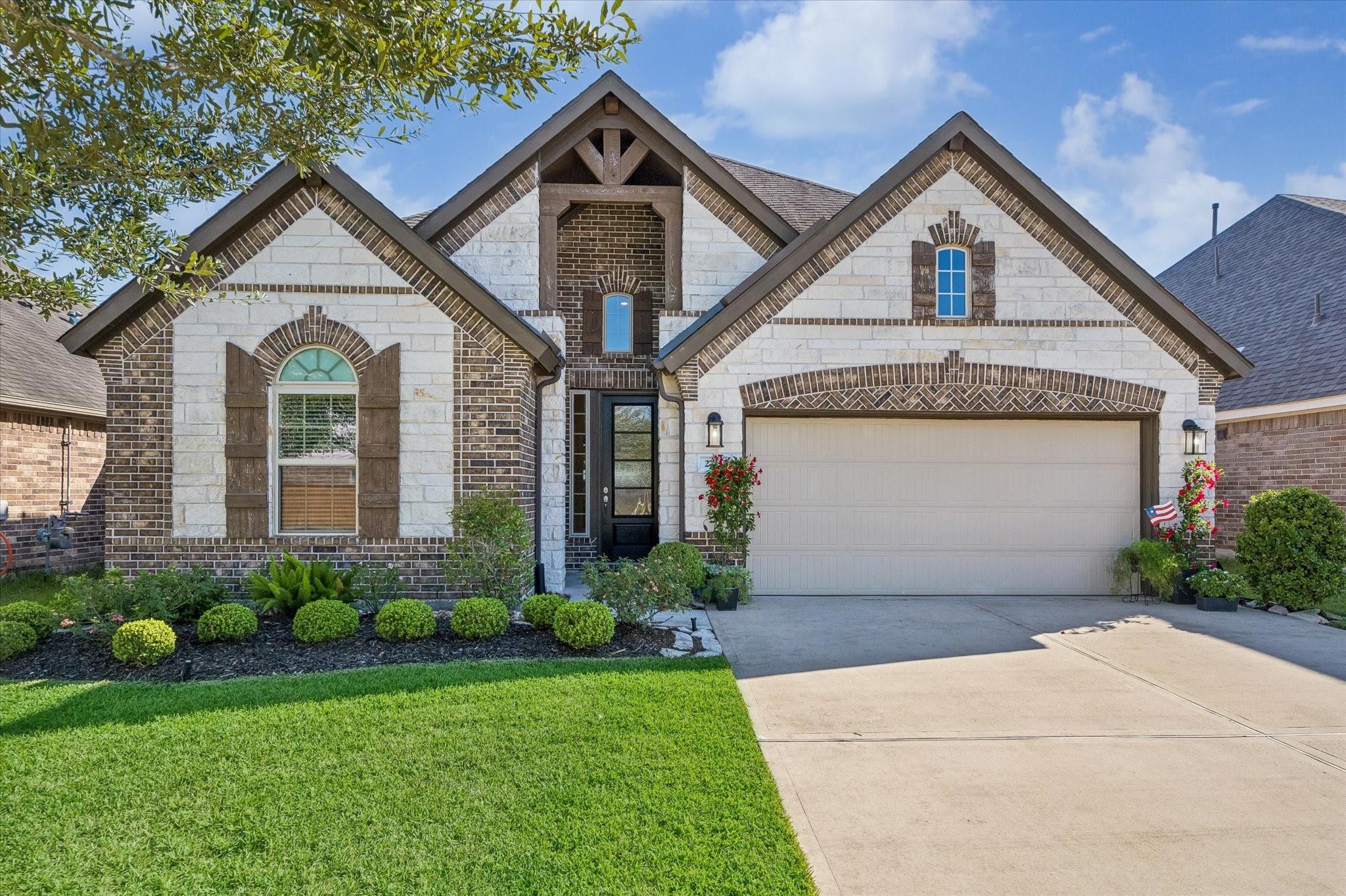 2711 Bethel Springs Lane — photo