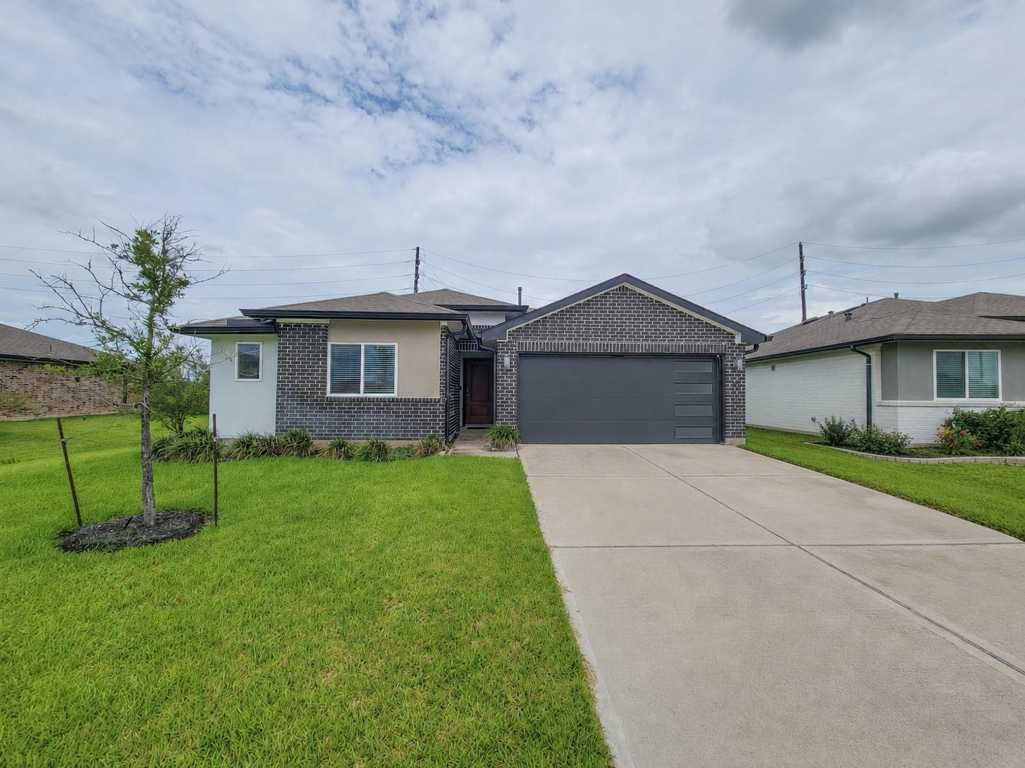 7919 Grey Wolfe Lane — photo