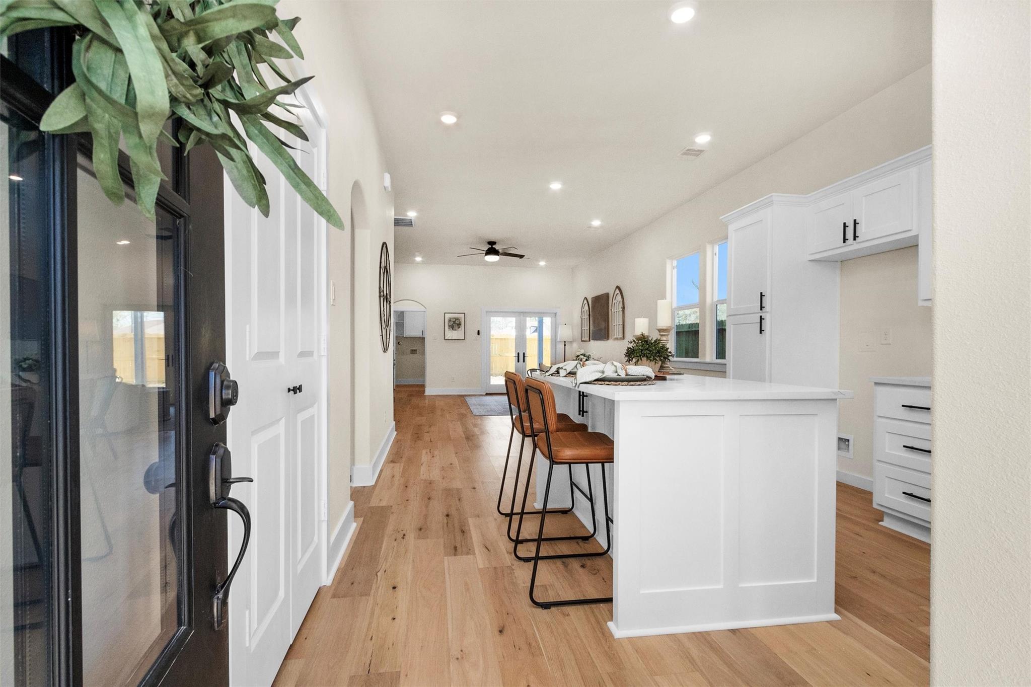 20 Canary Drive — photo