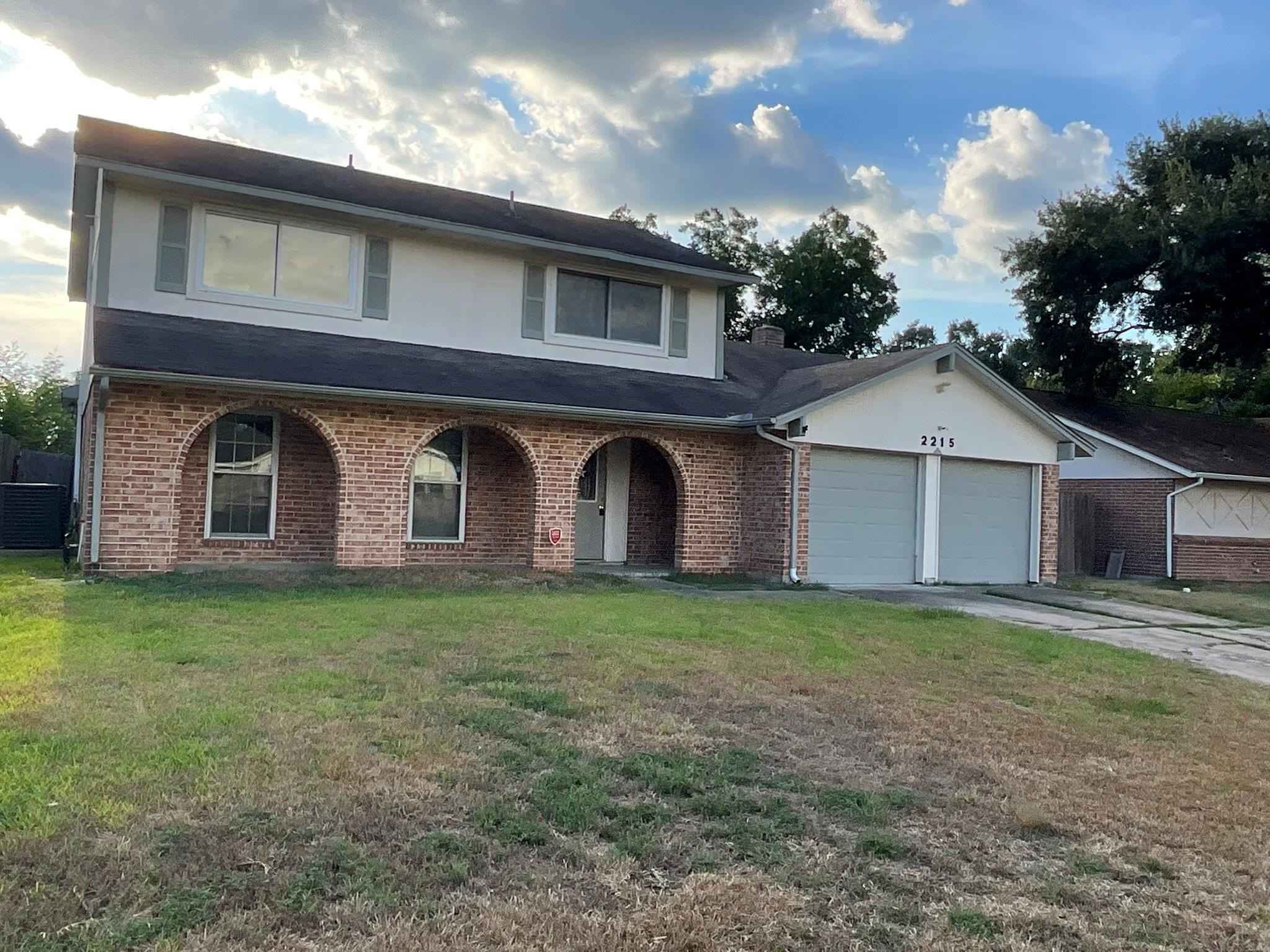 2215 Blindlake Drive — photo