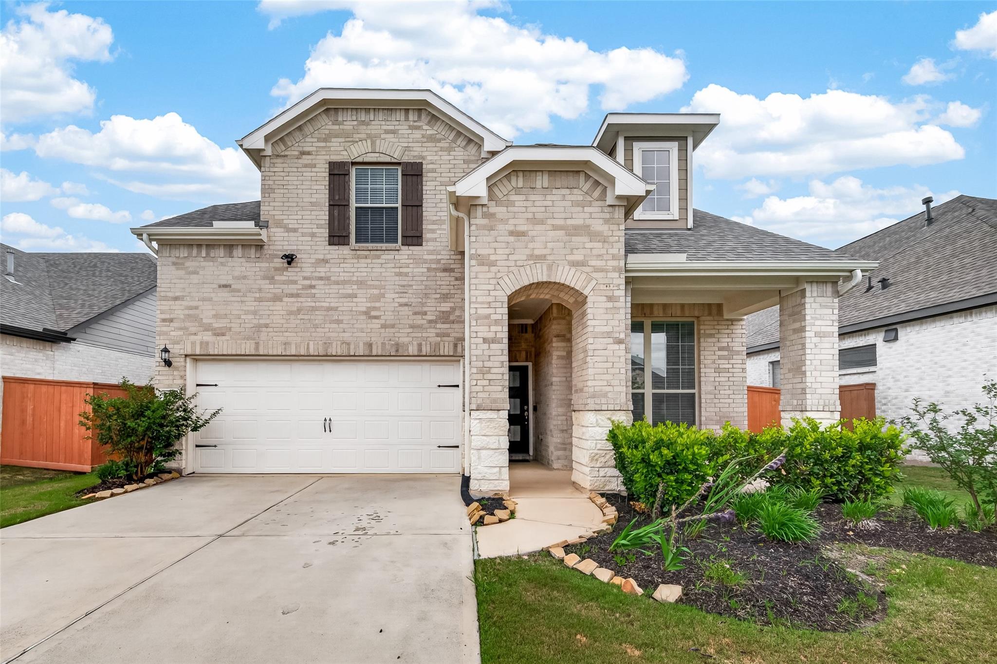 7319 Woodlark Ridge Drive — photo
