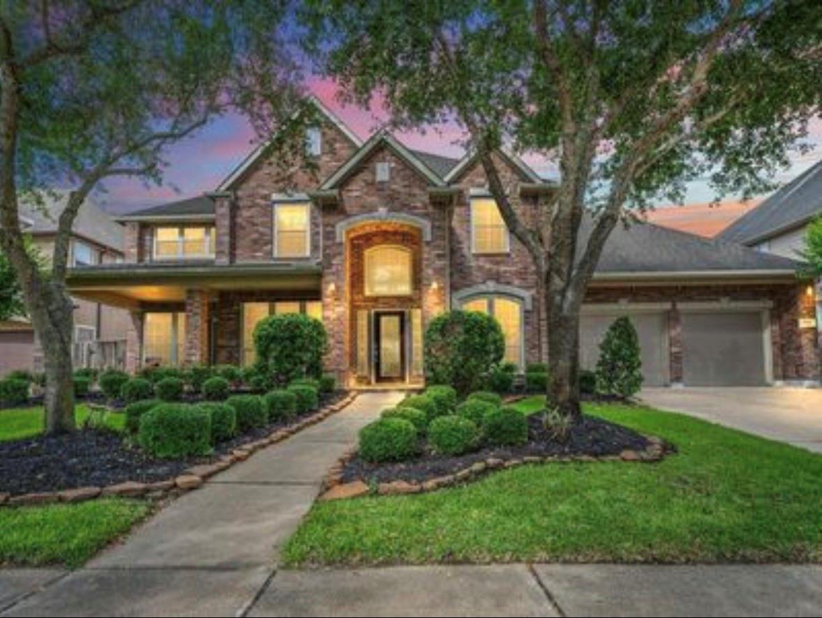5923 Dillon Creek Lane — photo