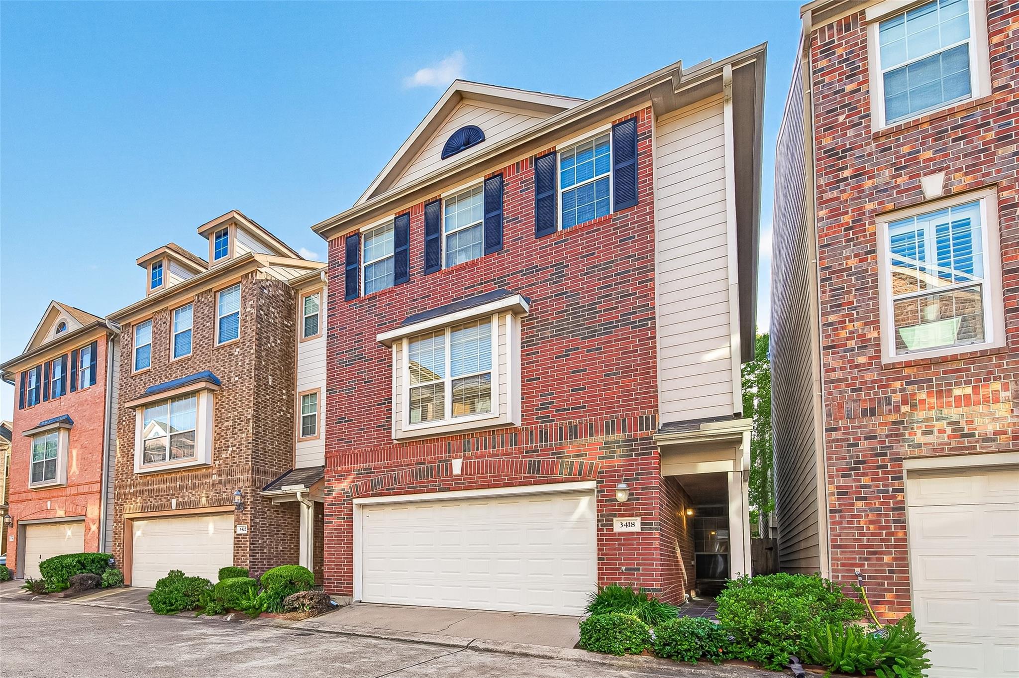 3418 Skyline Village Drive — photo