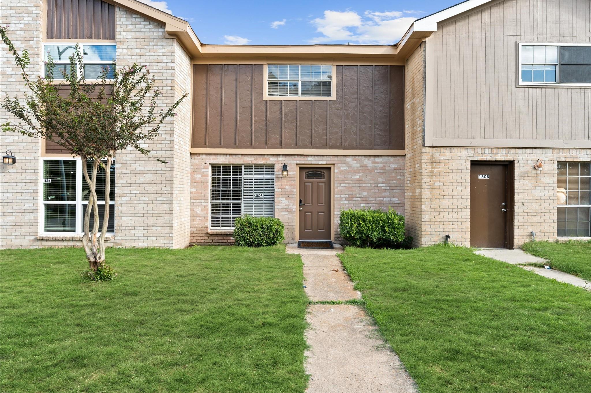 1606 Eagle Lake Road — photo