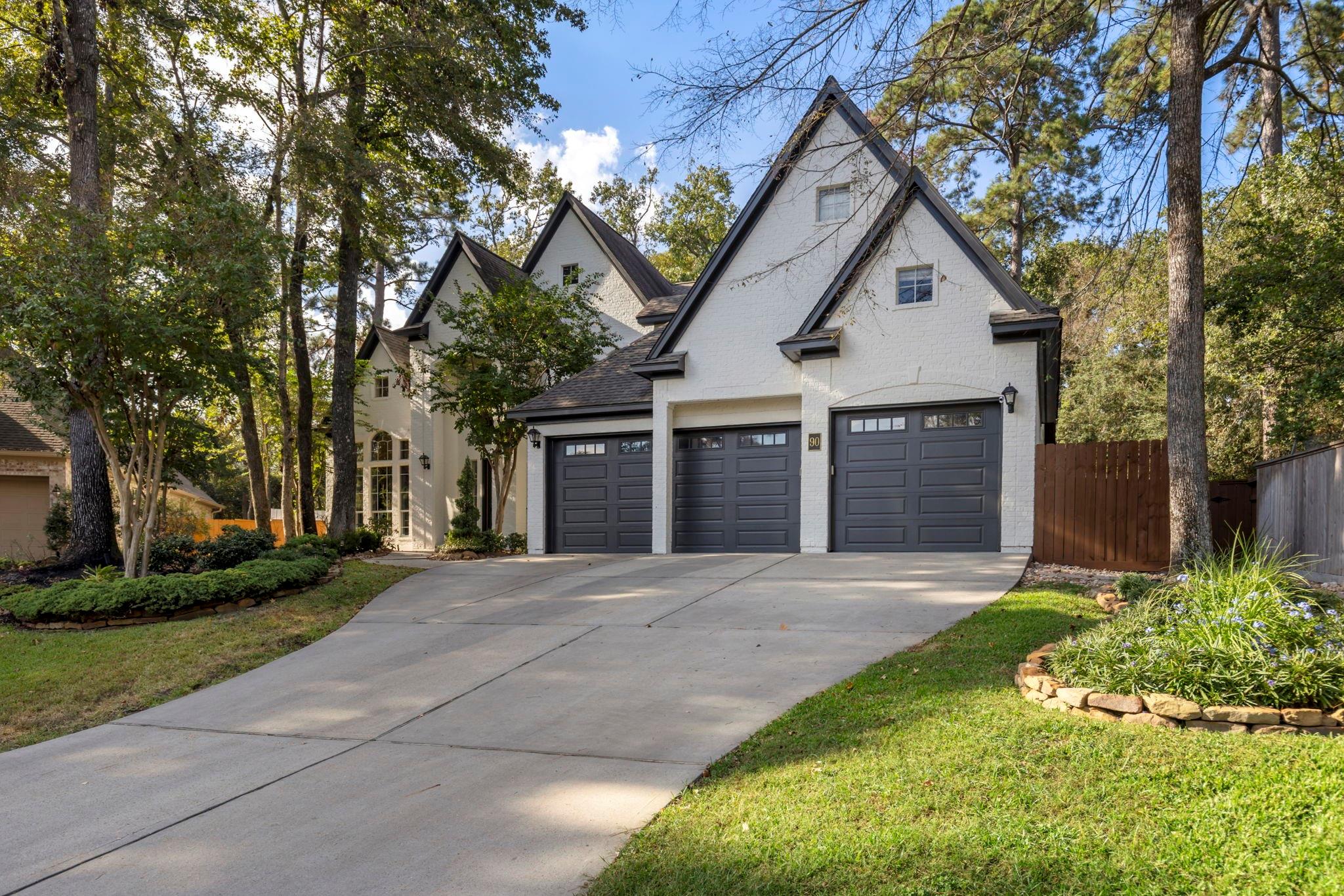 90 W Horizon Ridge Place, The Woodlands TX 77381
