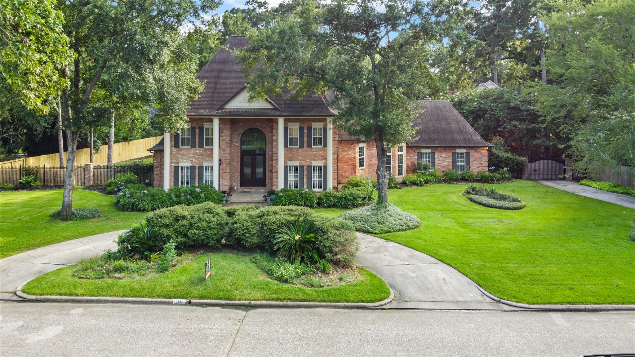 5611 Garden Point Drive — photo