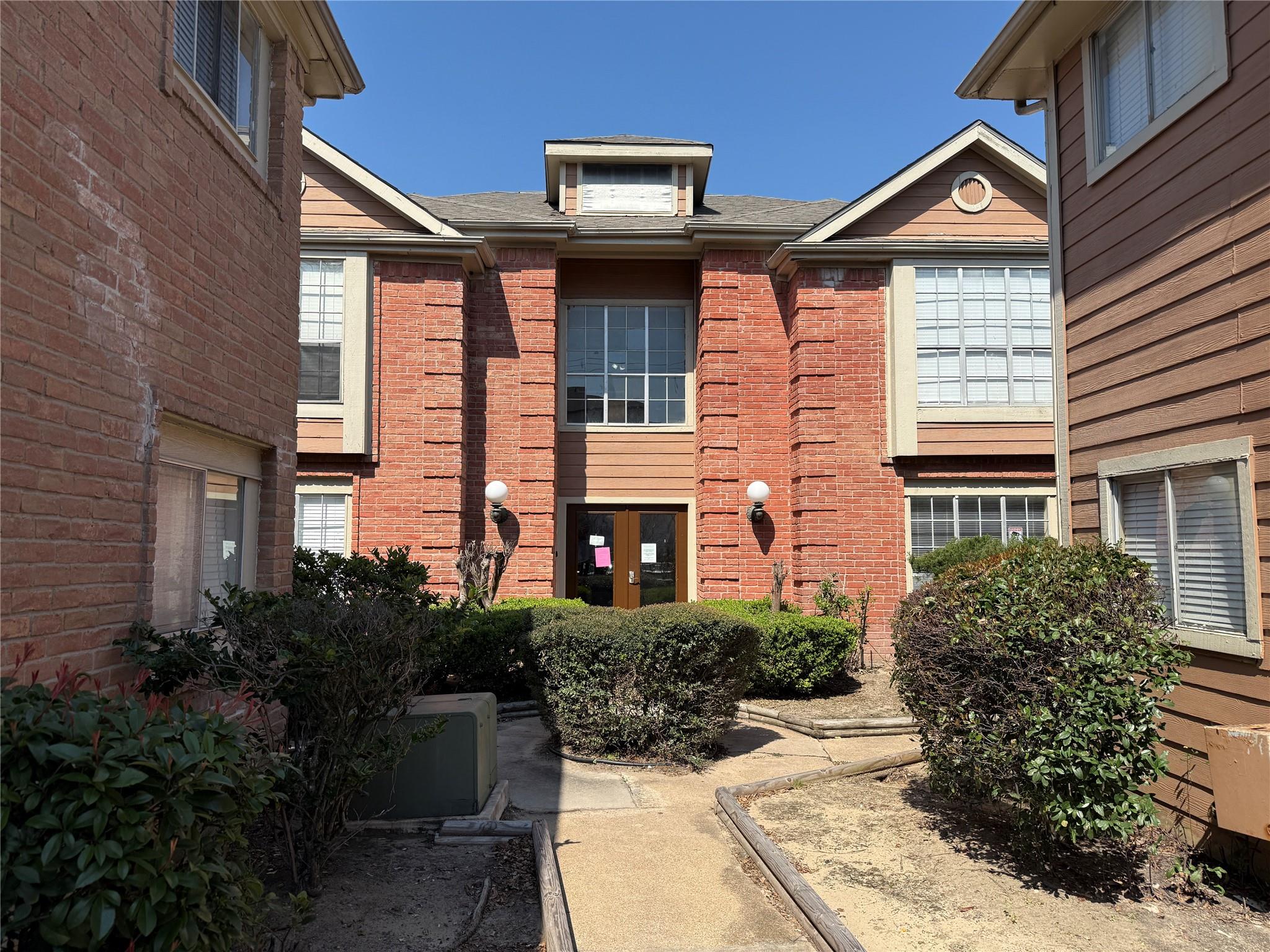 12200 Overbrook Lane #34D — photo