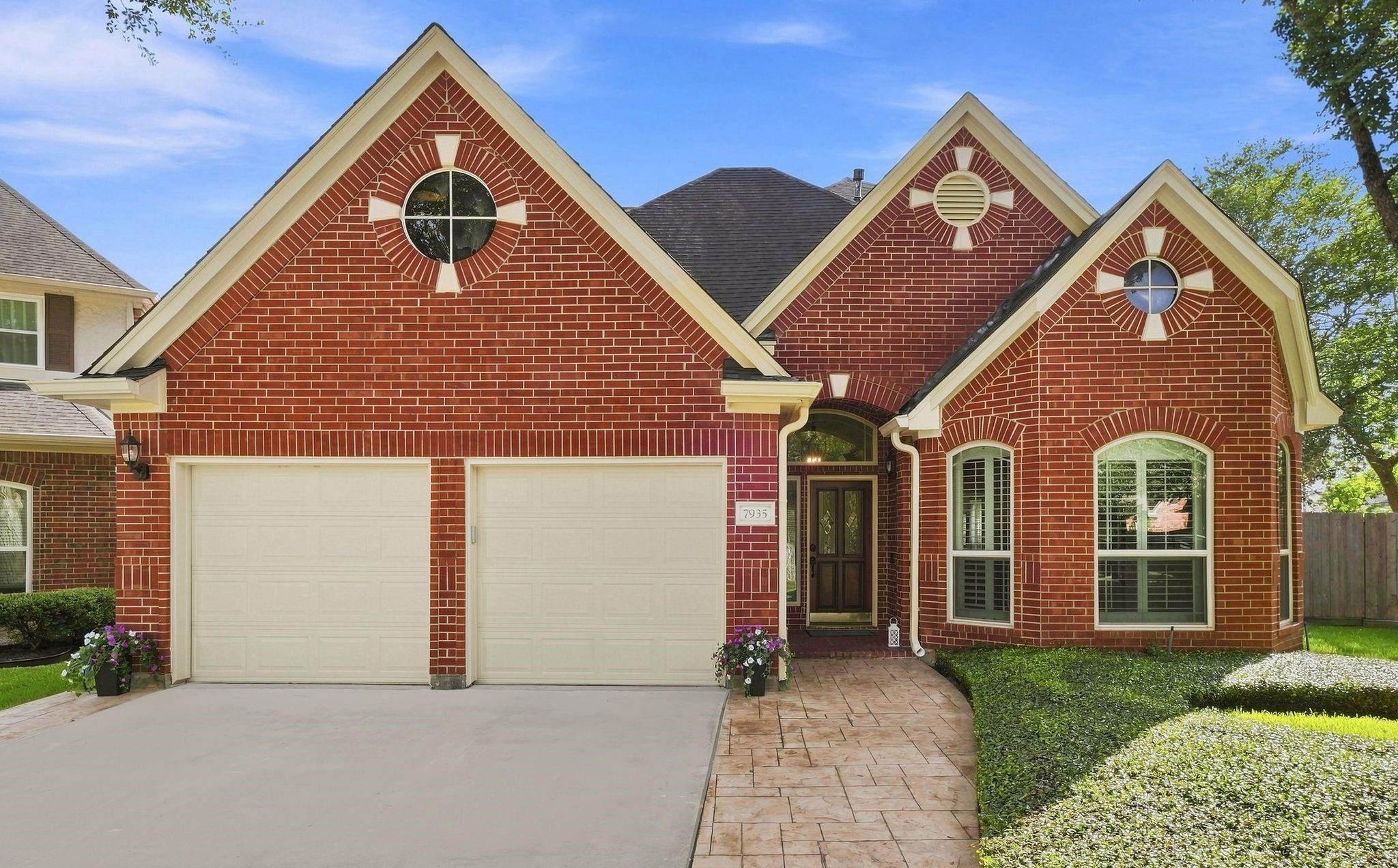 7935 S Wellington Court — photo