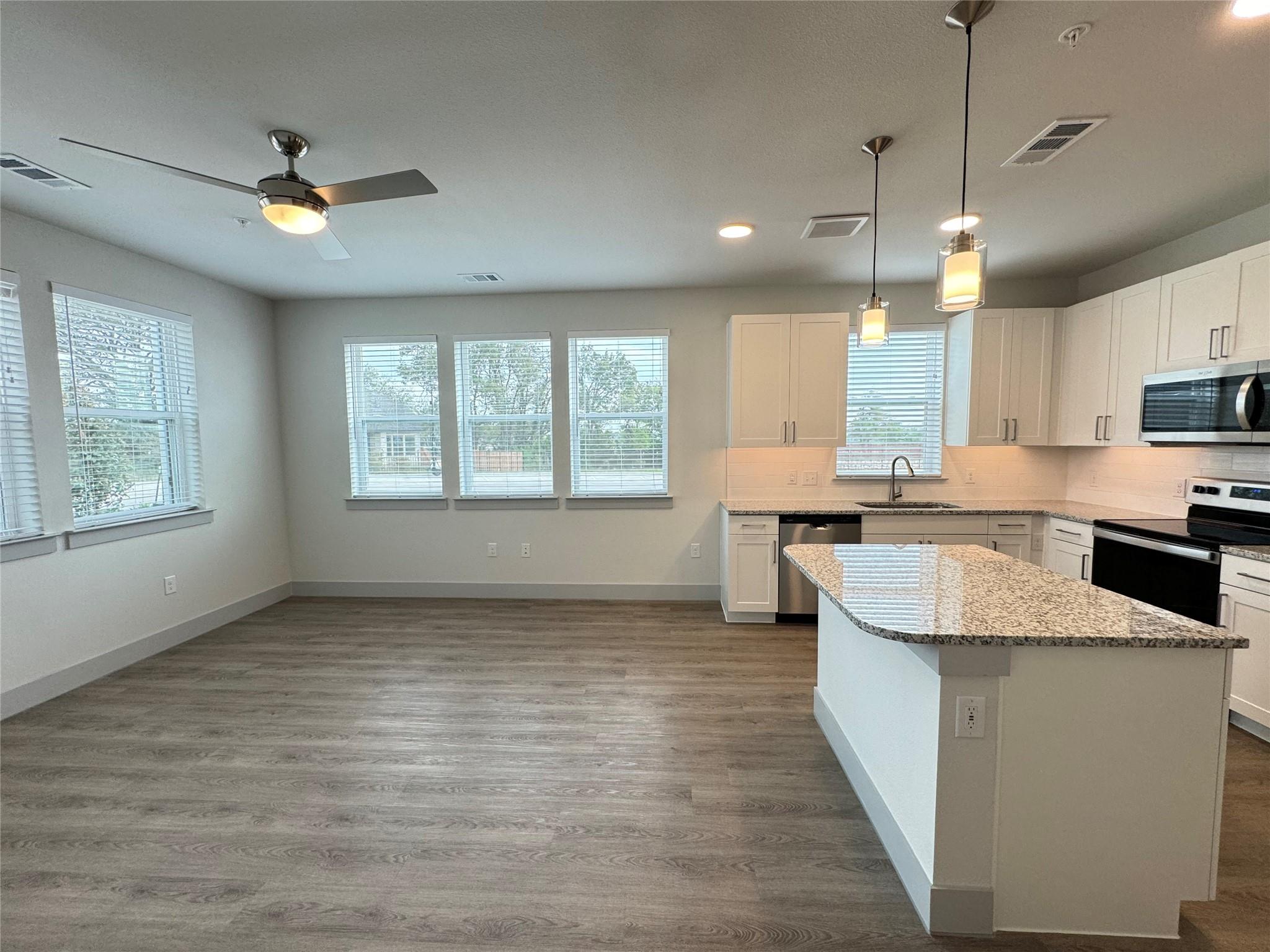 29600 Ronald Reagan Blvd #9307 — photo