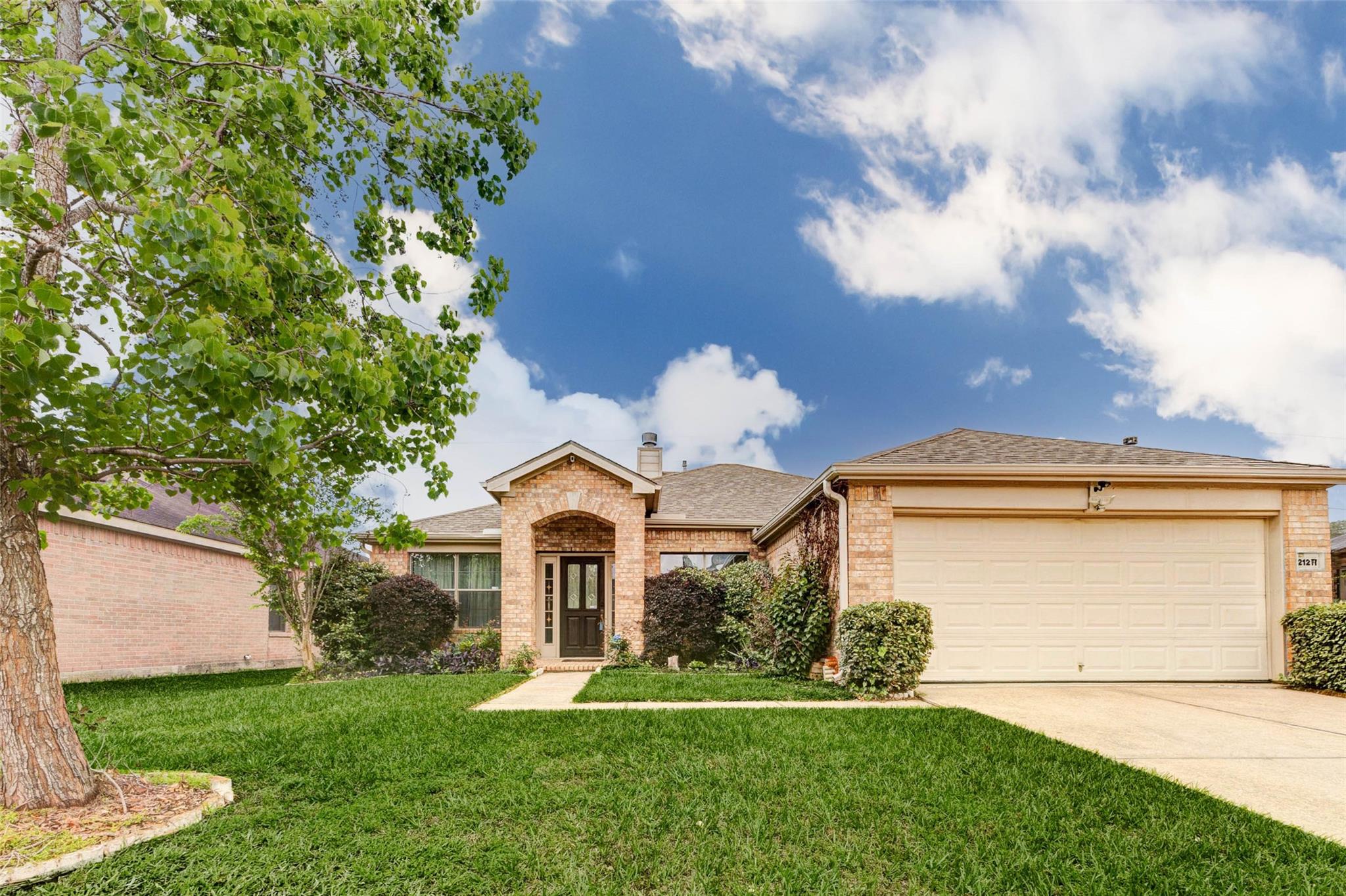 21211 Arcadia Park Lane — photo