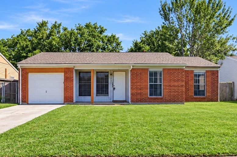 4223 S Acres Drive — photo