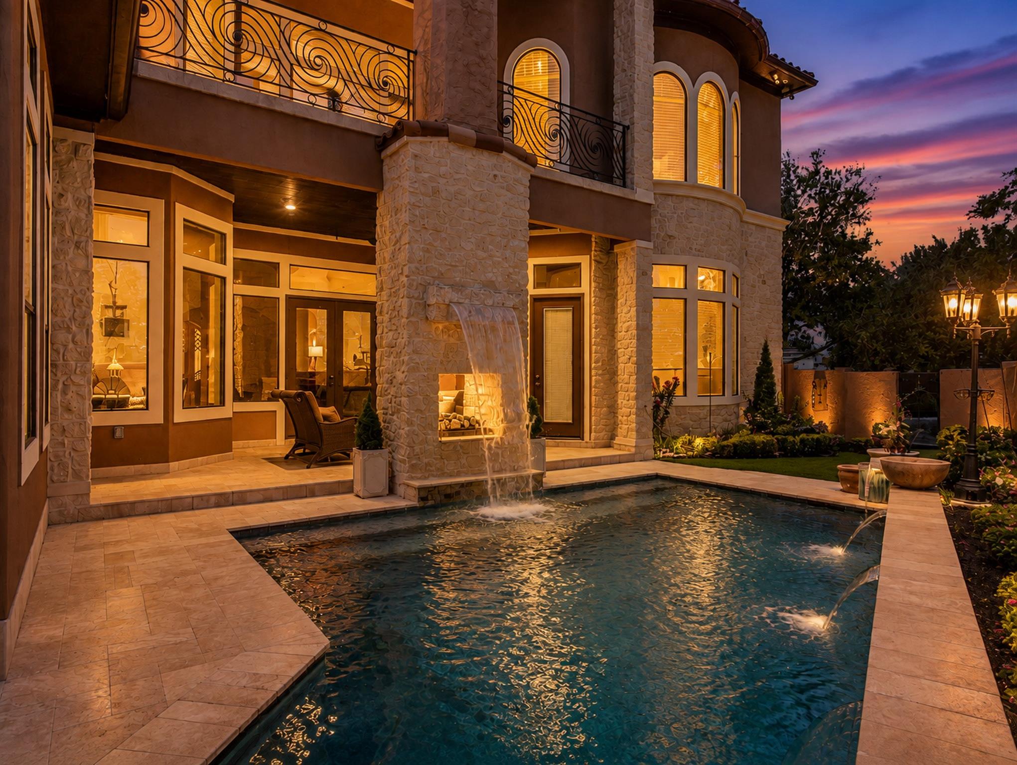 5703 Lakeshore Vista Drive — photo