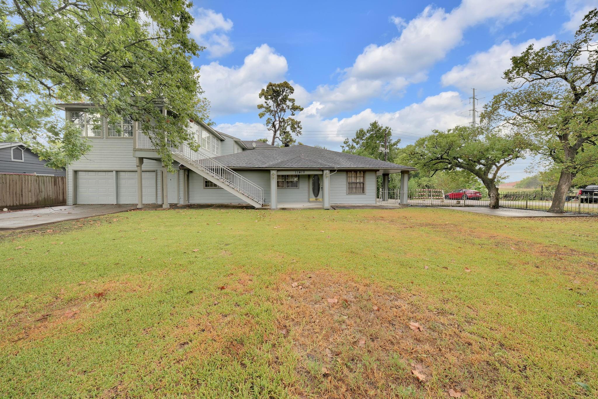 11412 Lane Street — photo