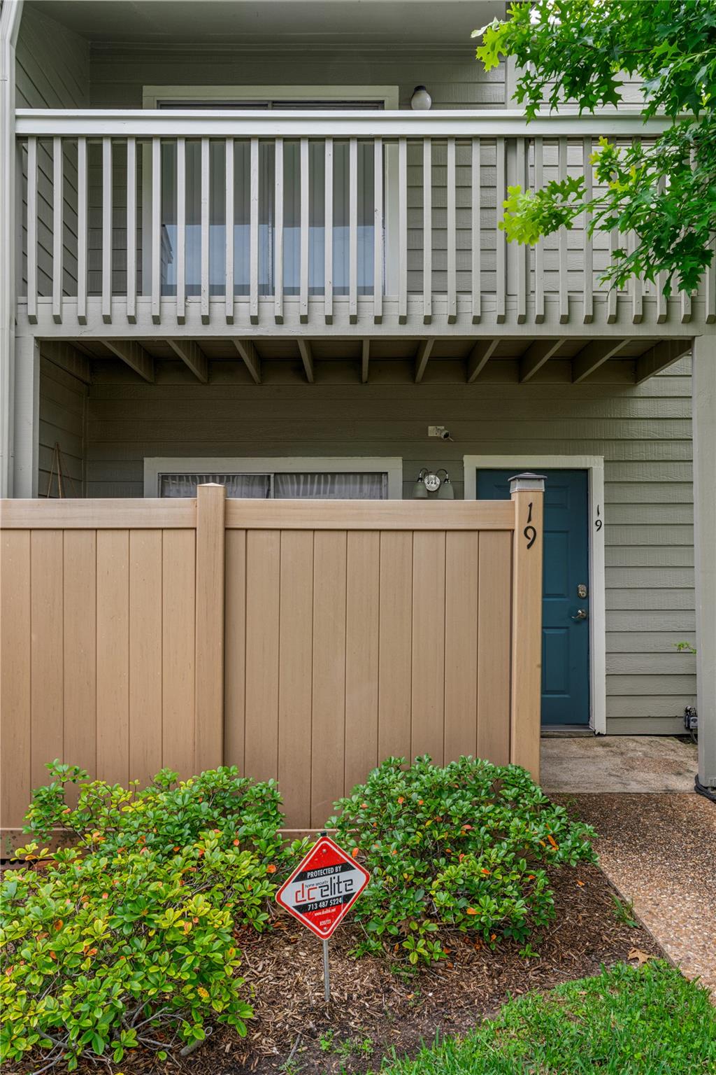 2379 Briarwest Blvd #19 — photo