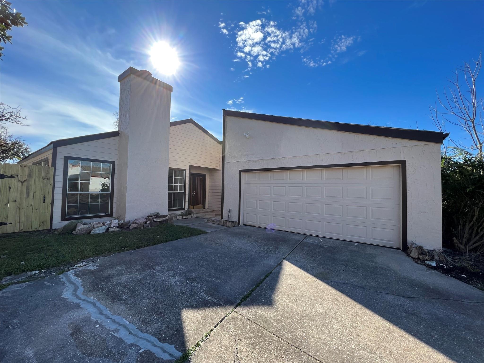 11039 Holworth Drive — photo