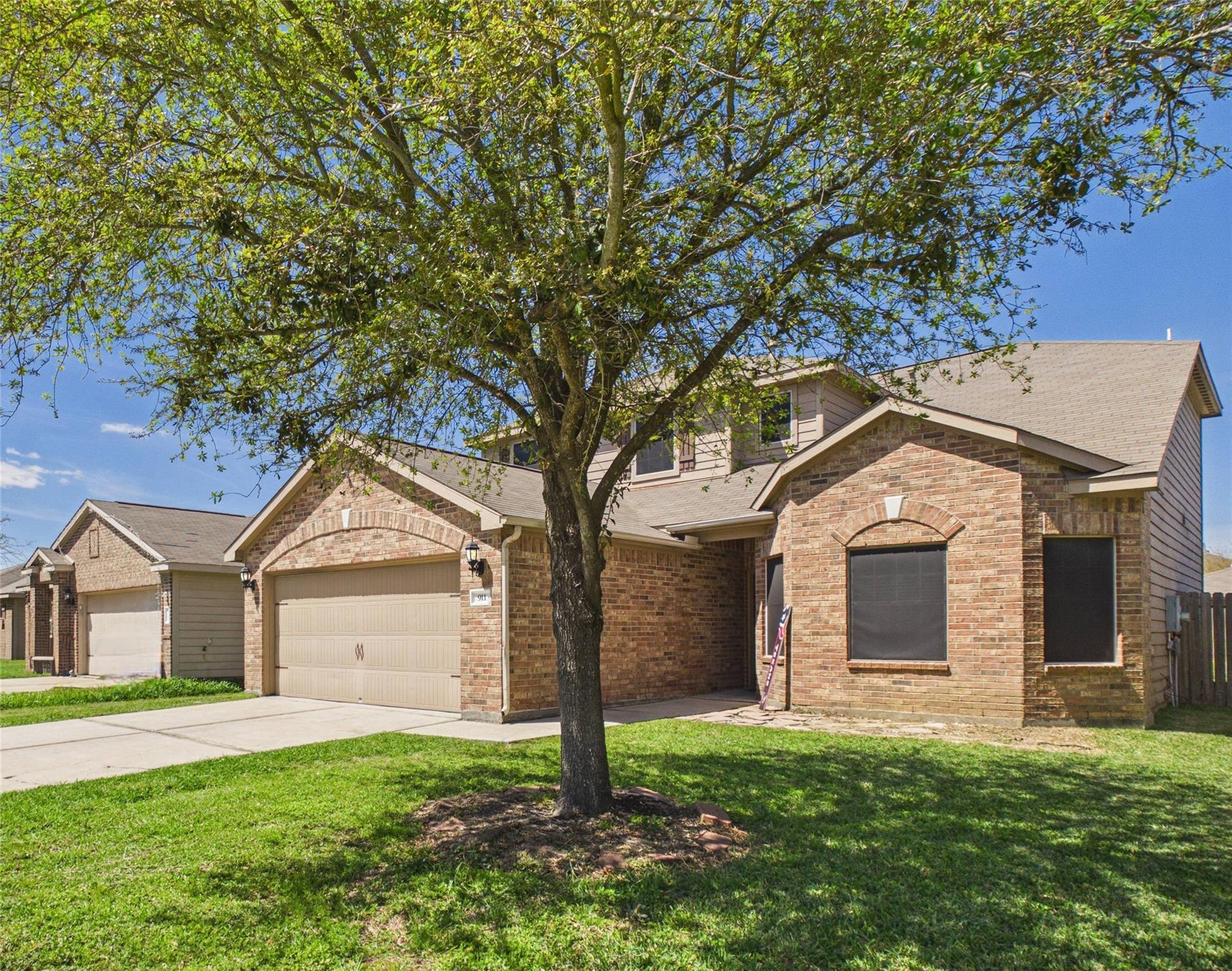 911 Marigold Road — photo