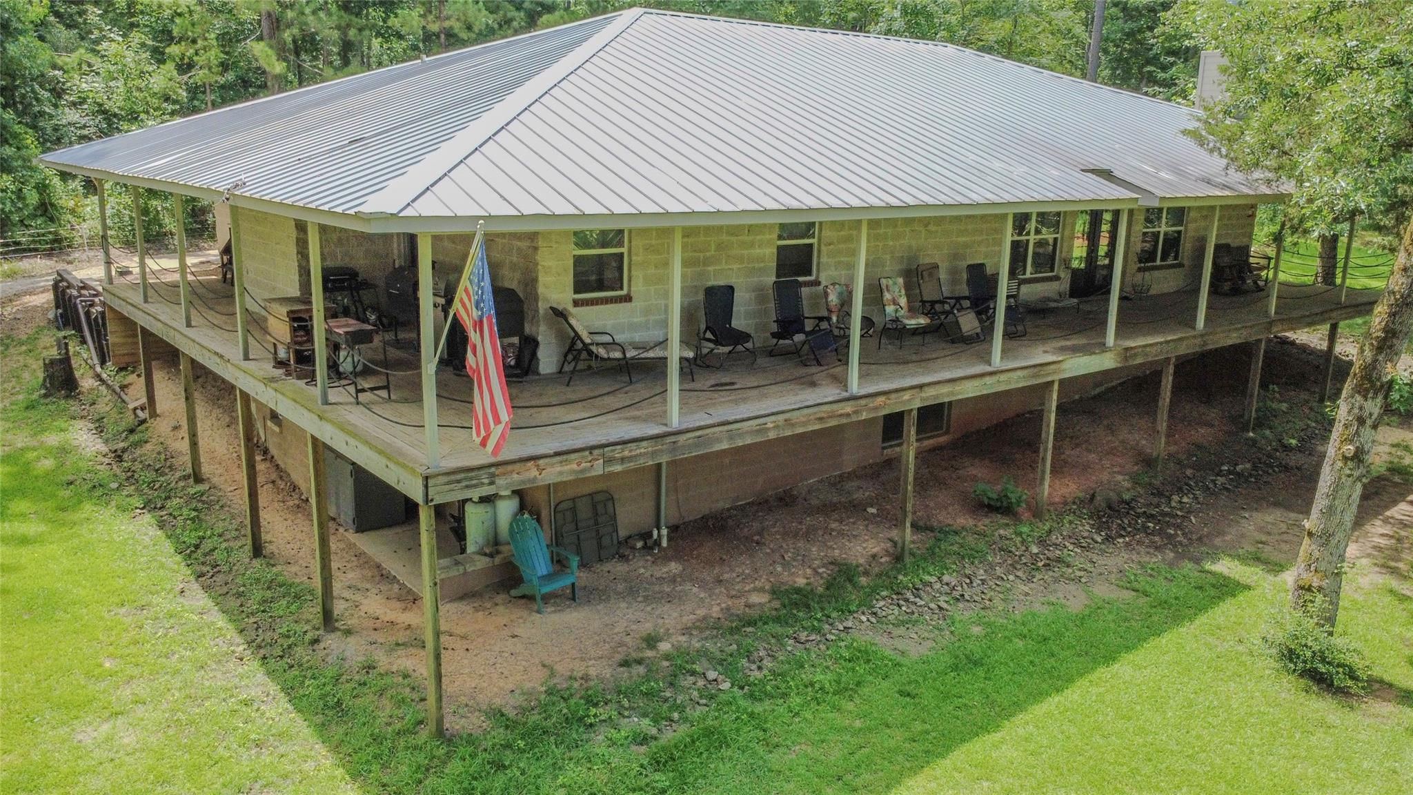 14285 S State Highway 19 — photo