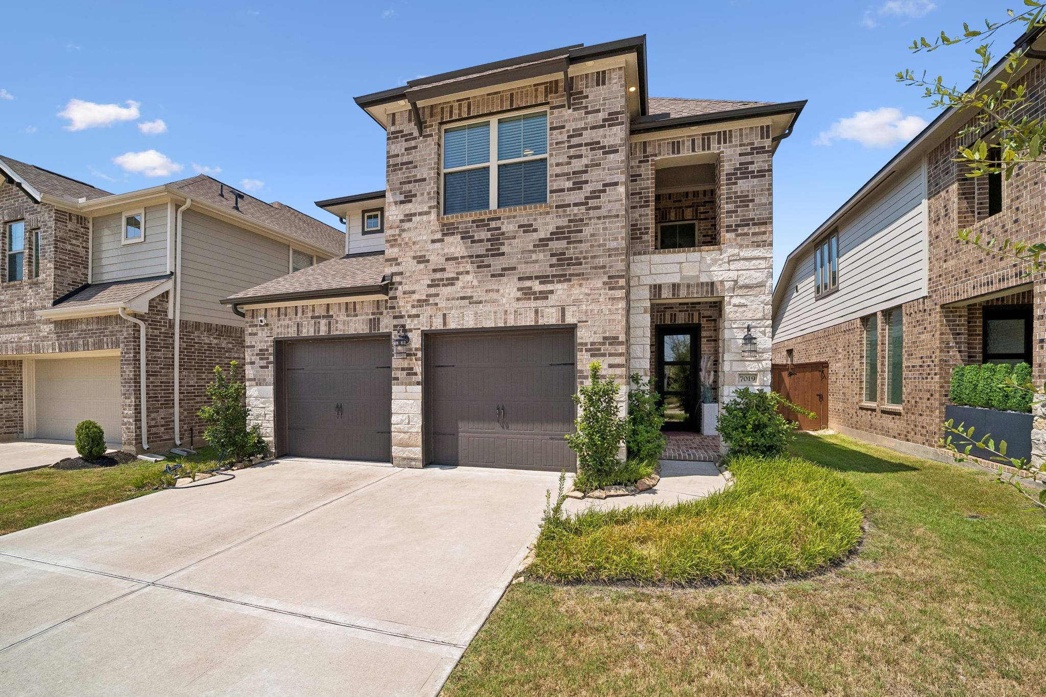 7019 Golden Groundsel Drive — photo