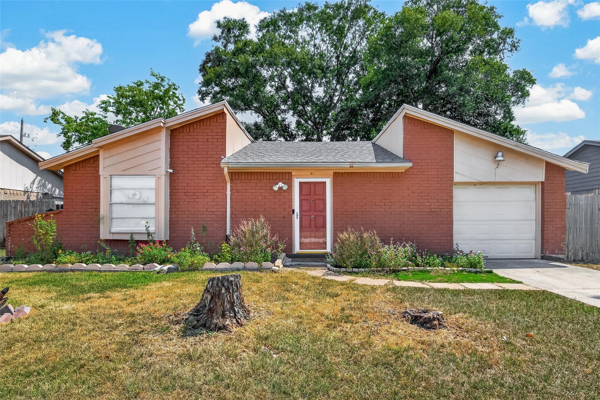 10706 Thorncliff Drive — photo