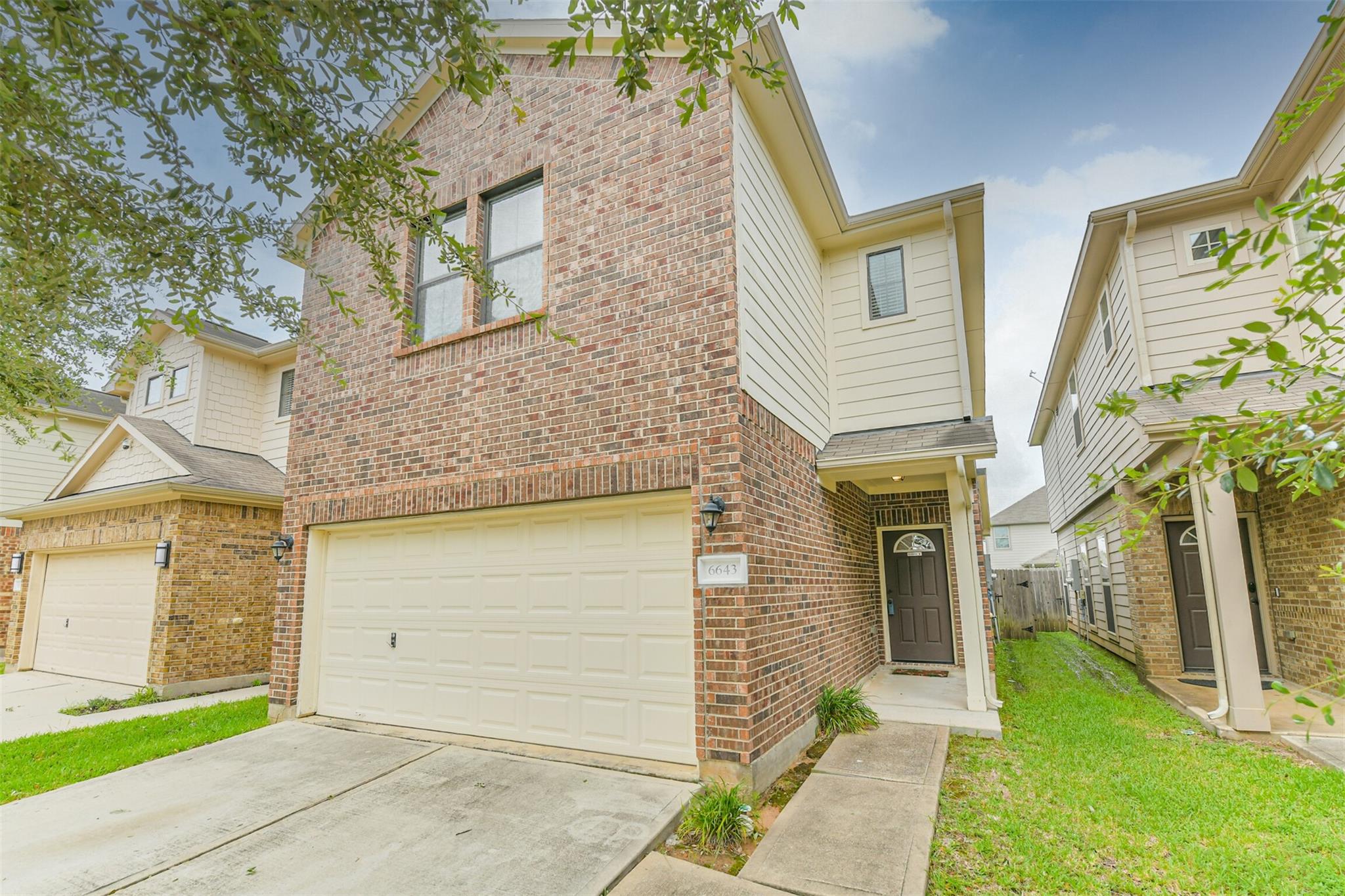 6643 Sharpstone Creek Lane — photo