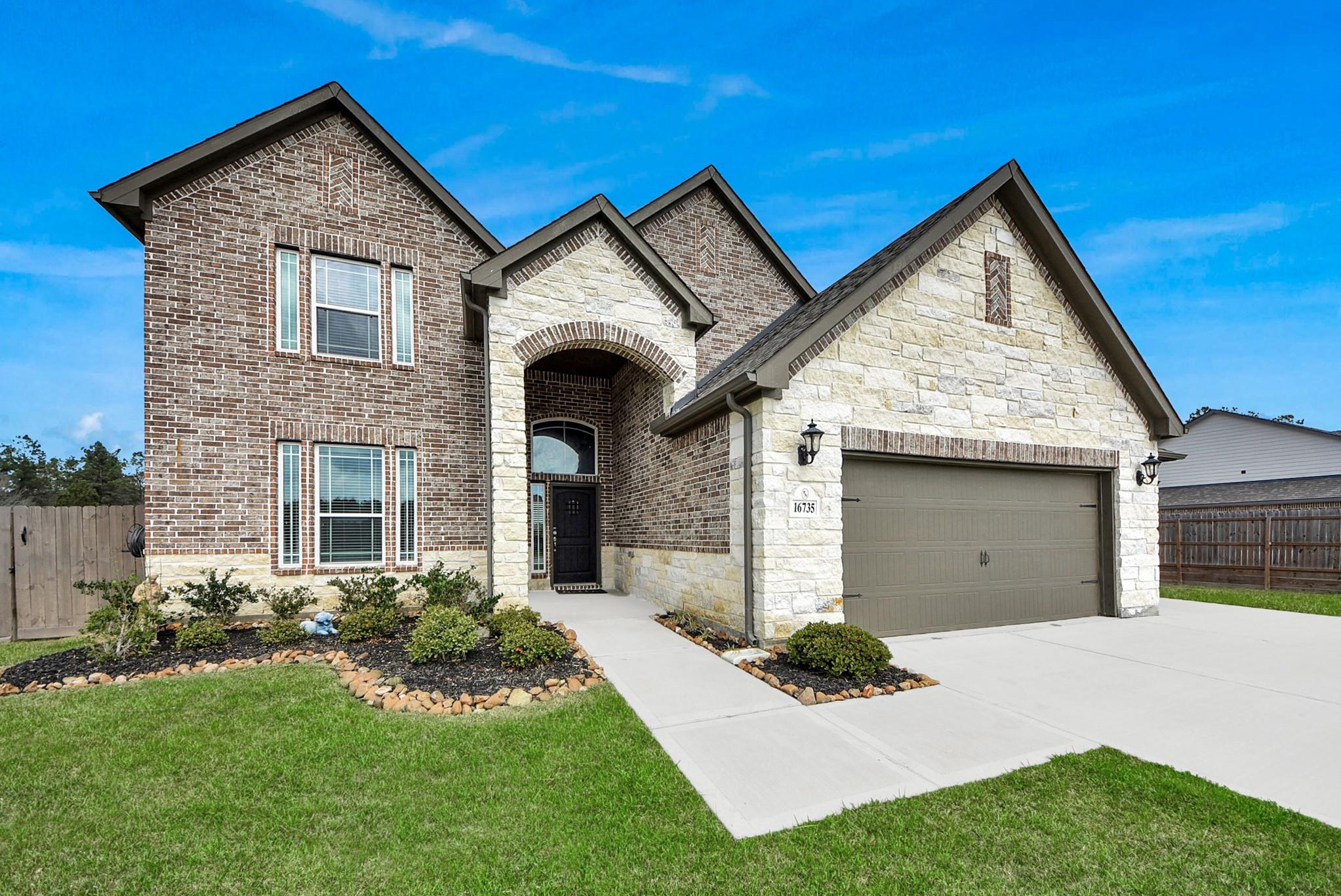 16735 Rockwall Street — photo