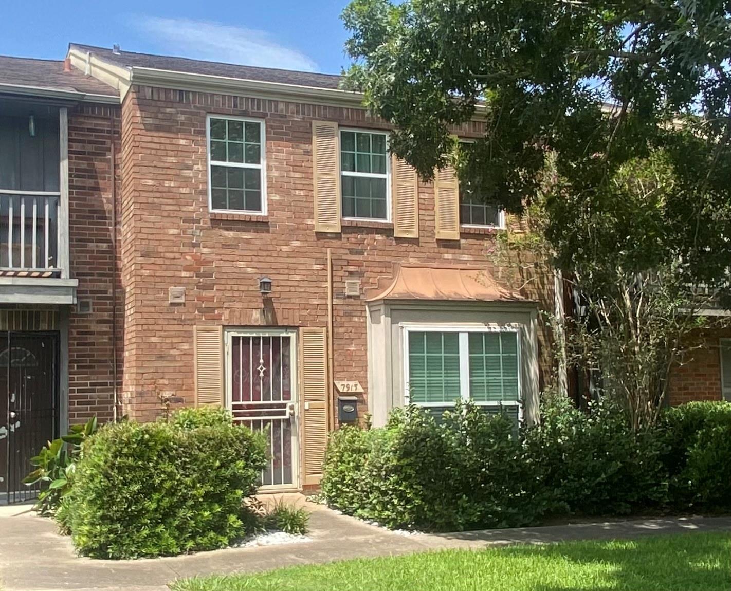 7913 Grove Ridge Drive — photo
