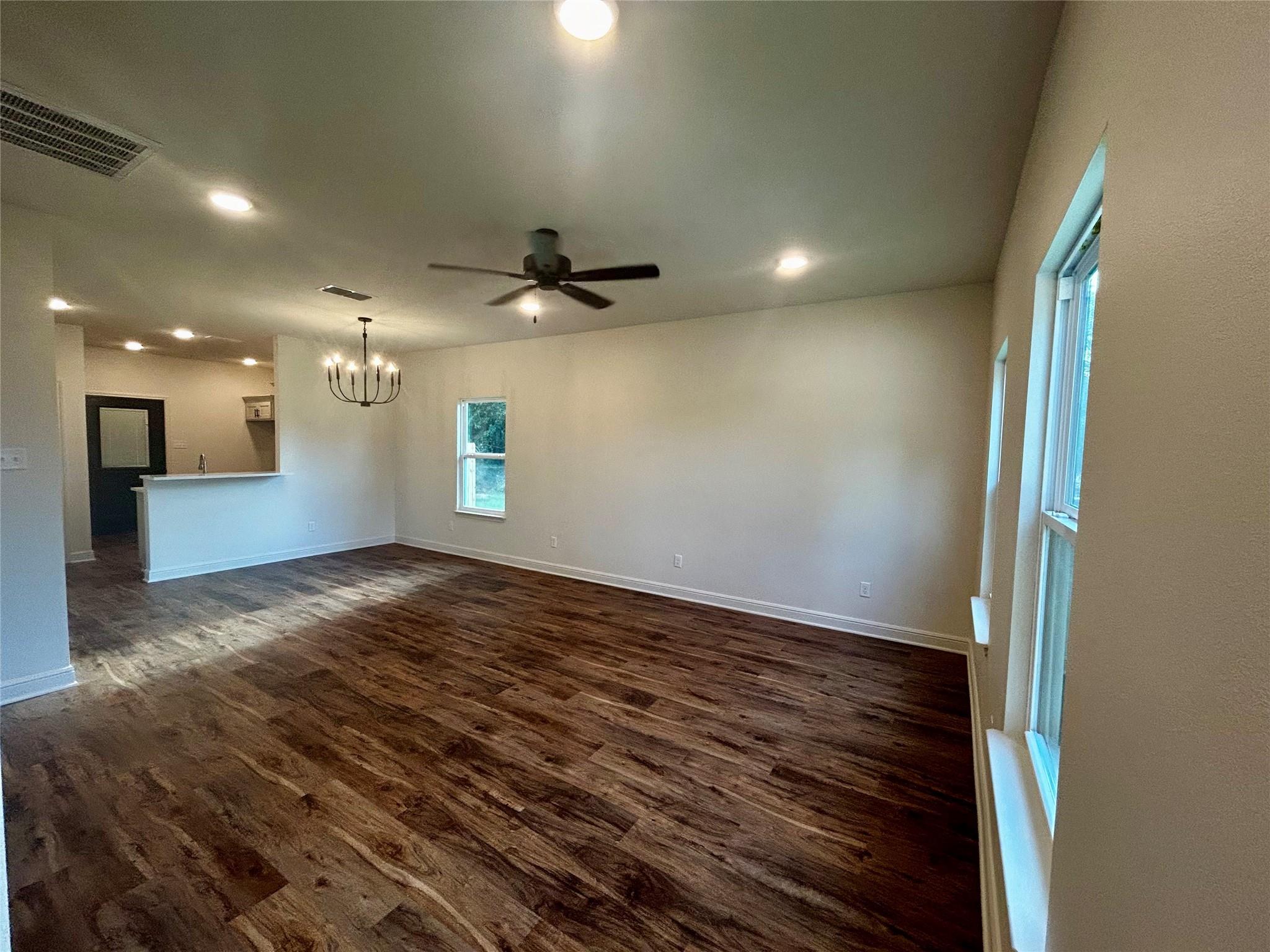 203 E Fleming, Longview, TX 75604 — photo 3