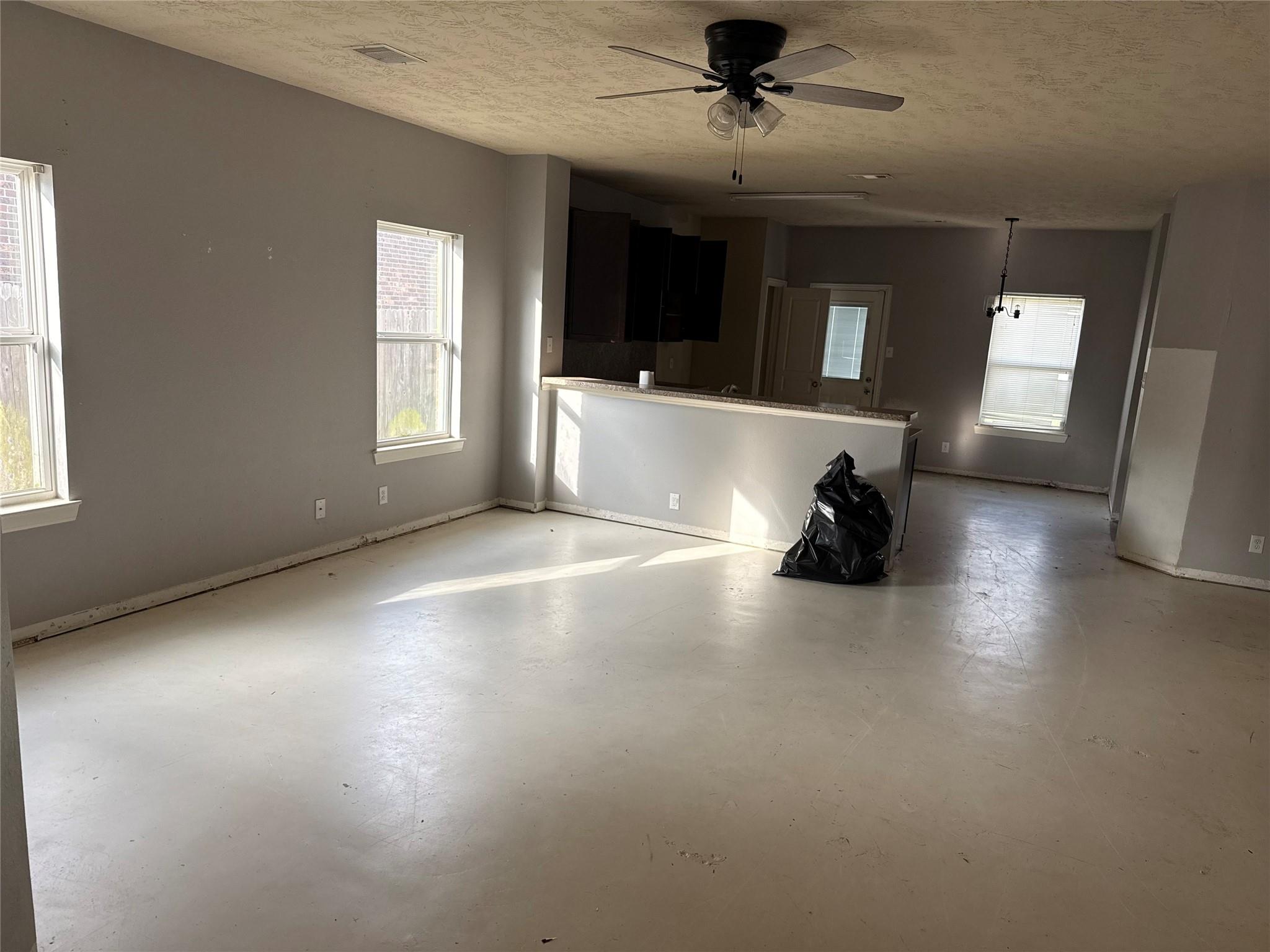 2218 Moonstone Court — photo