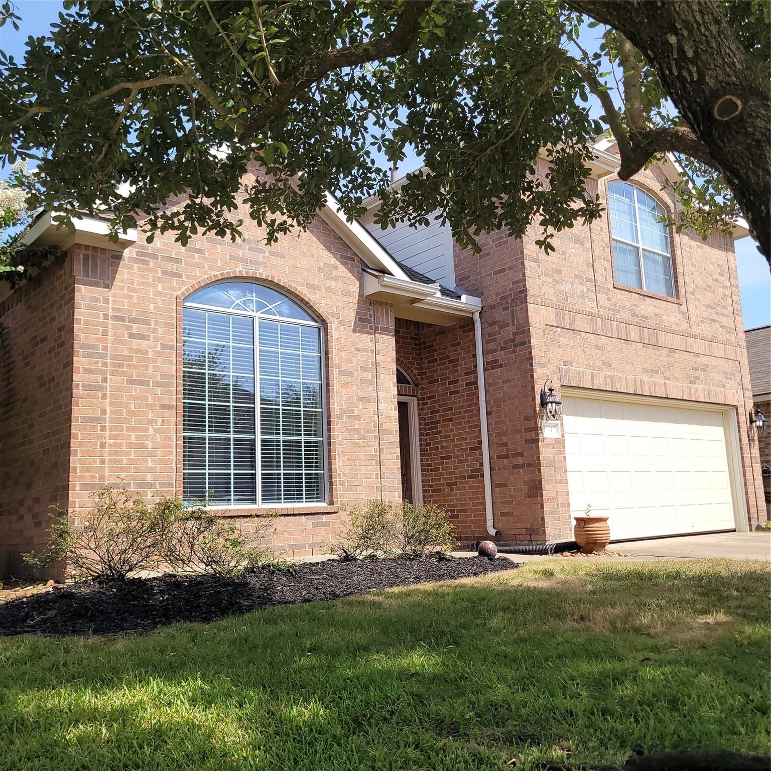 21410 Avalon Queen Drive — photo