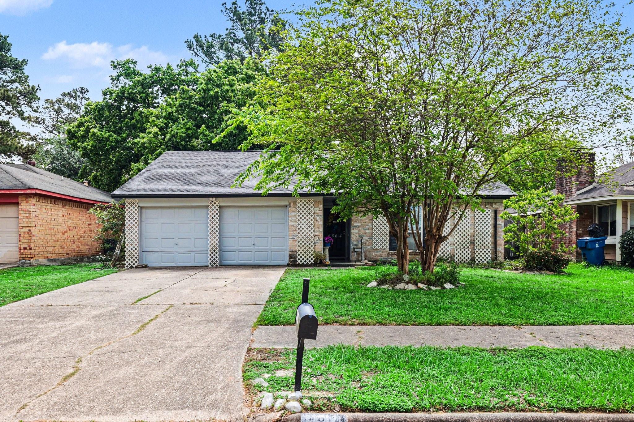 4814 Adonis Drive — photo