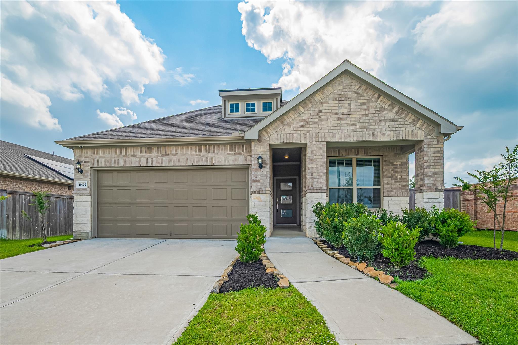11402 Cypress Birch Court — photo