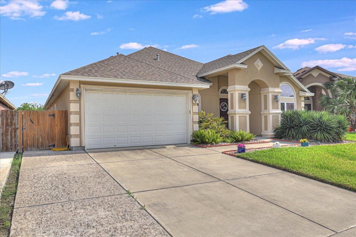 7522 S Lake Drive — photo