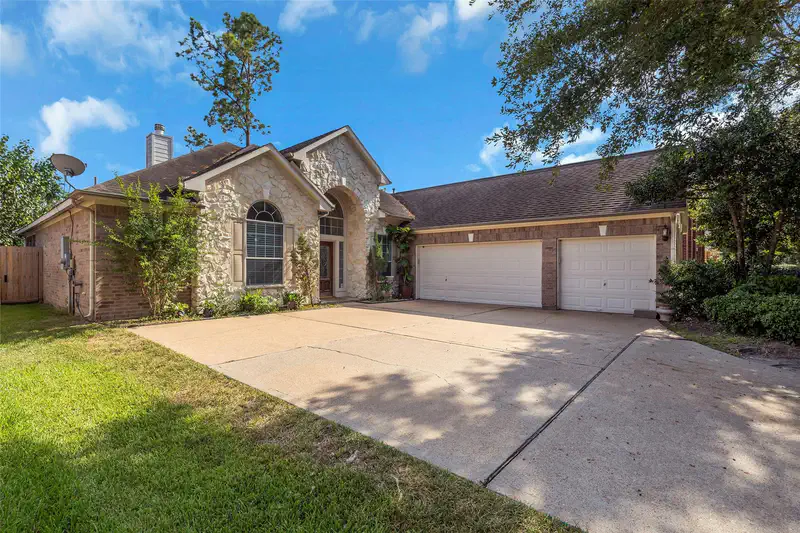 14410 Rosehill Estates Lane — photo