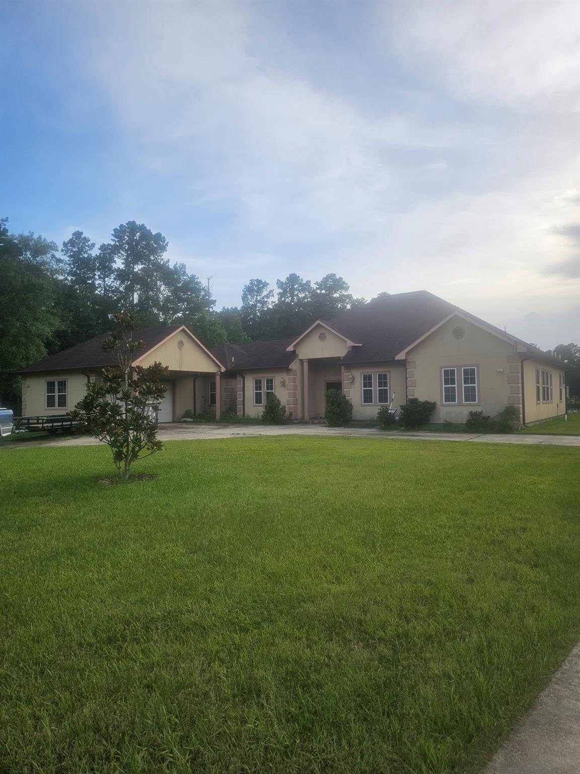 2210 County Road 3011 — photo