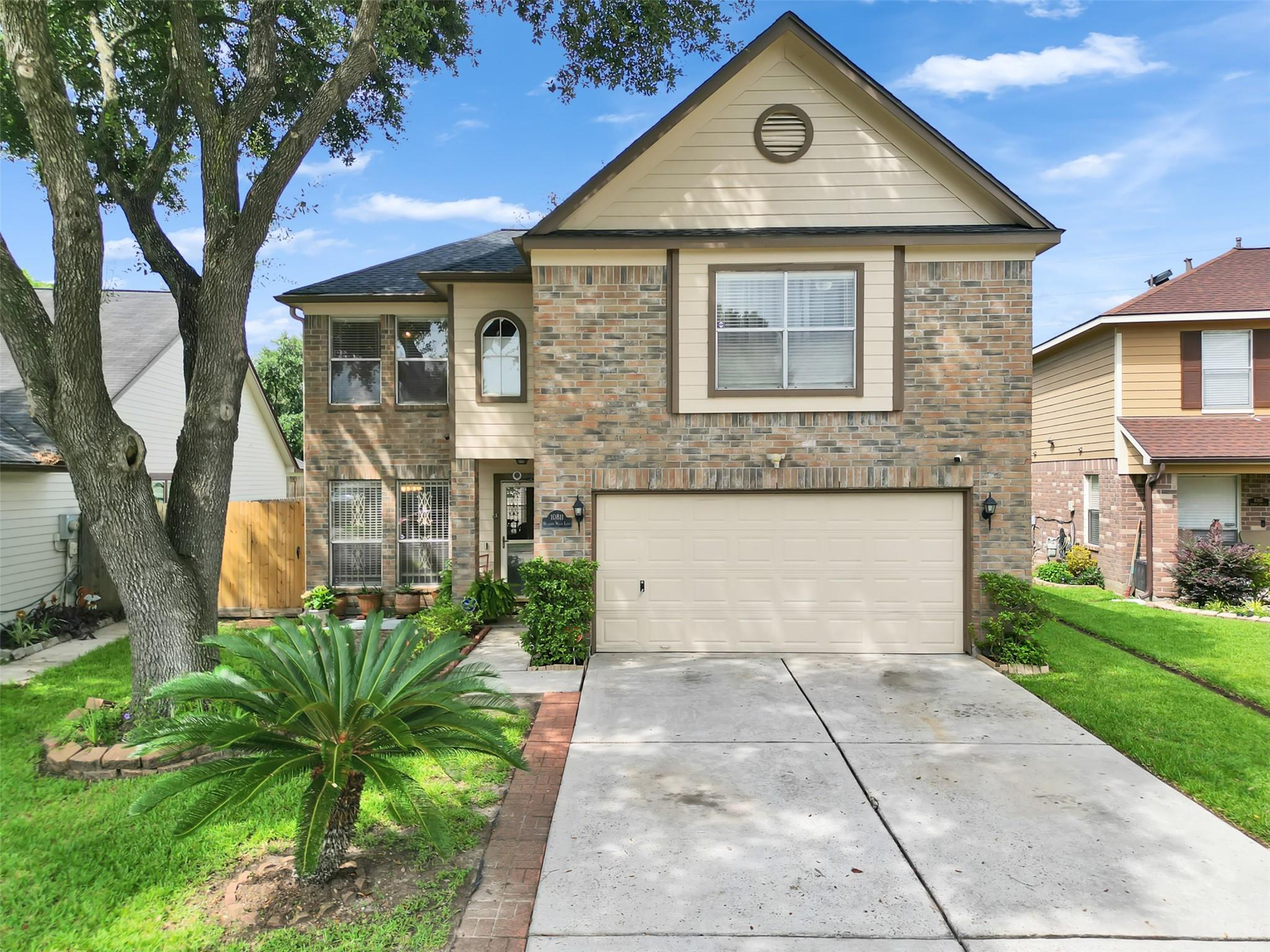 10811 Meadow Walk Lane — photo