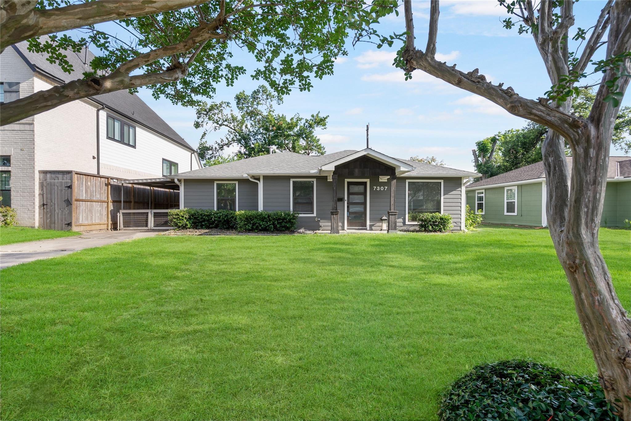 7307 Raton Street, Houston, TX 77055 — photo 2