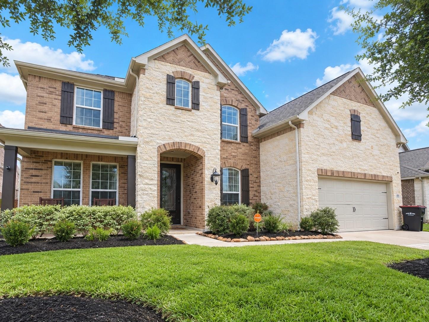 2907 Cooper Hawk Lane — photo