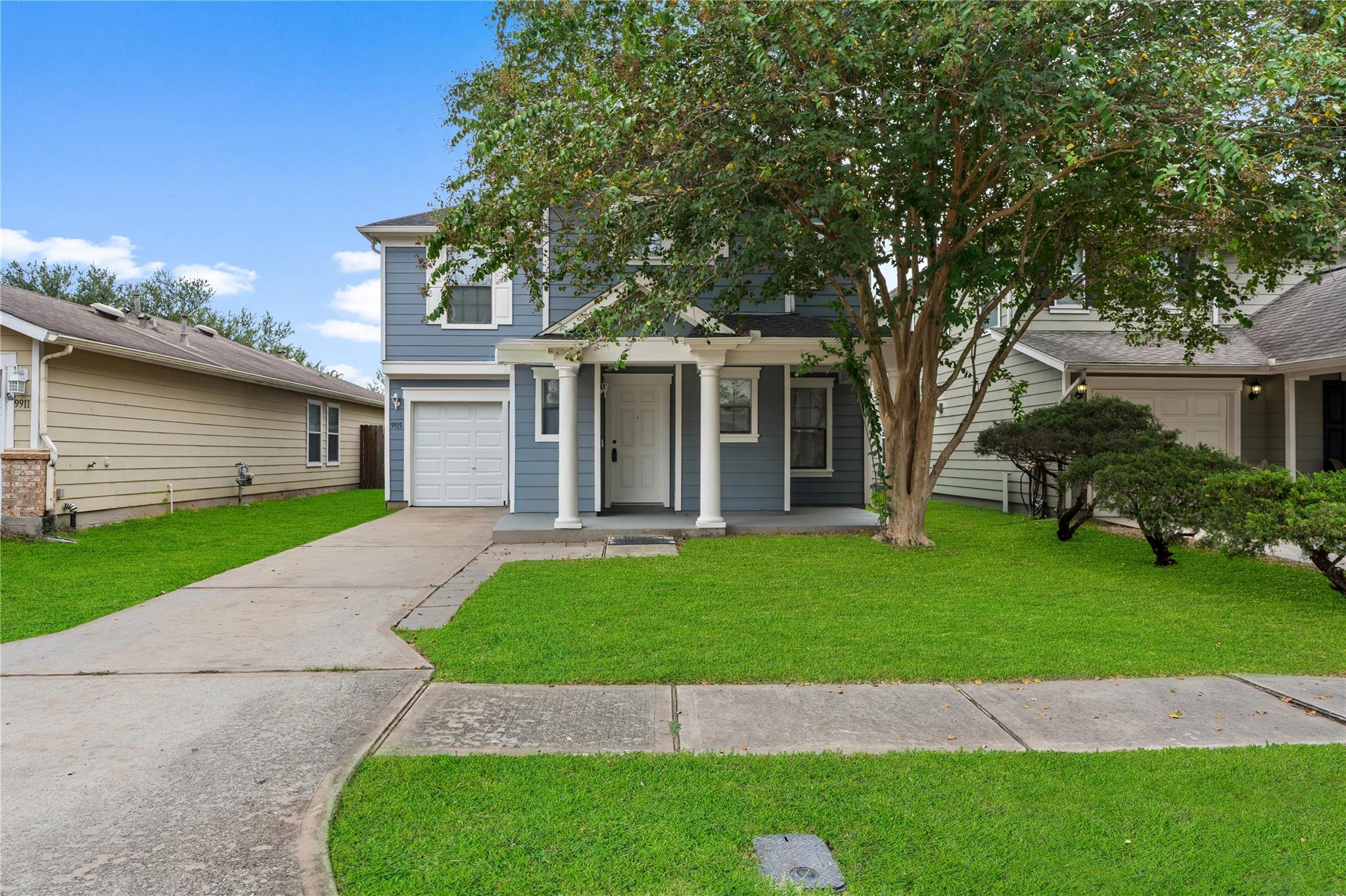 9915 Victoria Grove Lane — photo