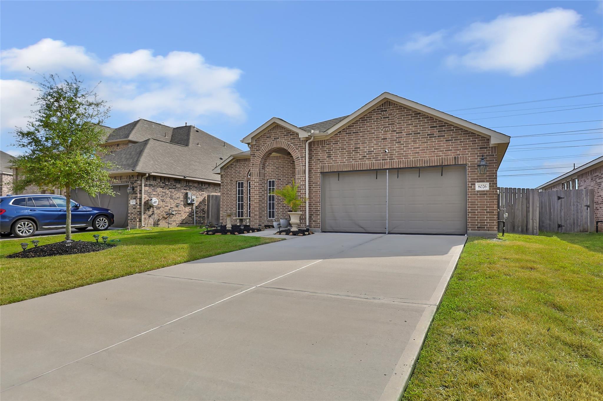 8026 Brooks Crossing Drive — photo