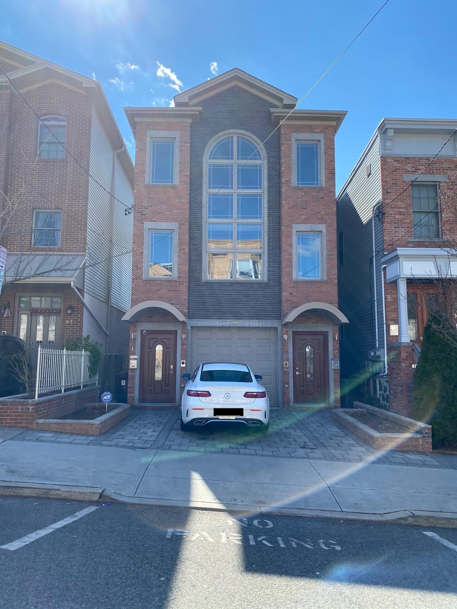 99 Leonard St 1 — photo