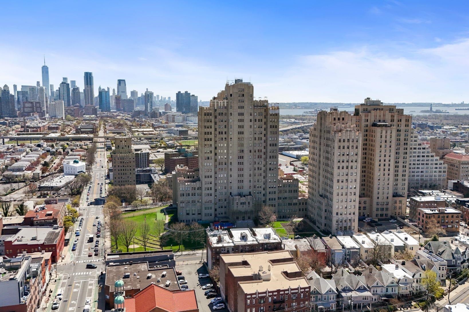 4 Beacon Way 805 — photo