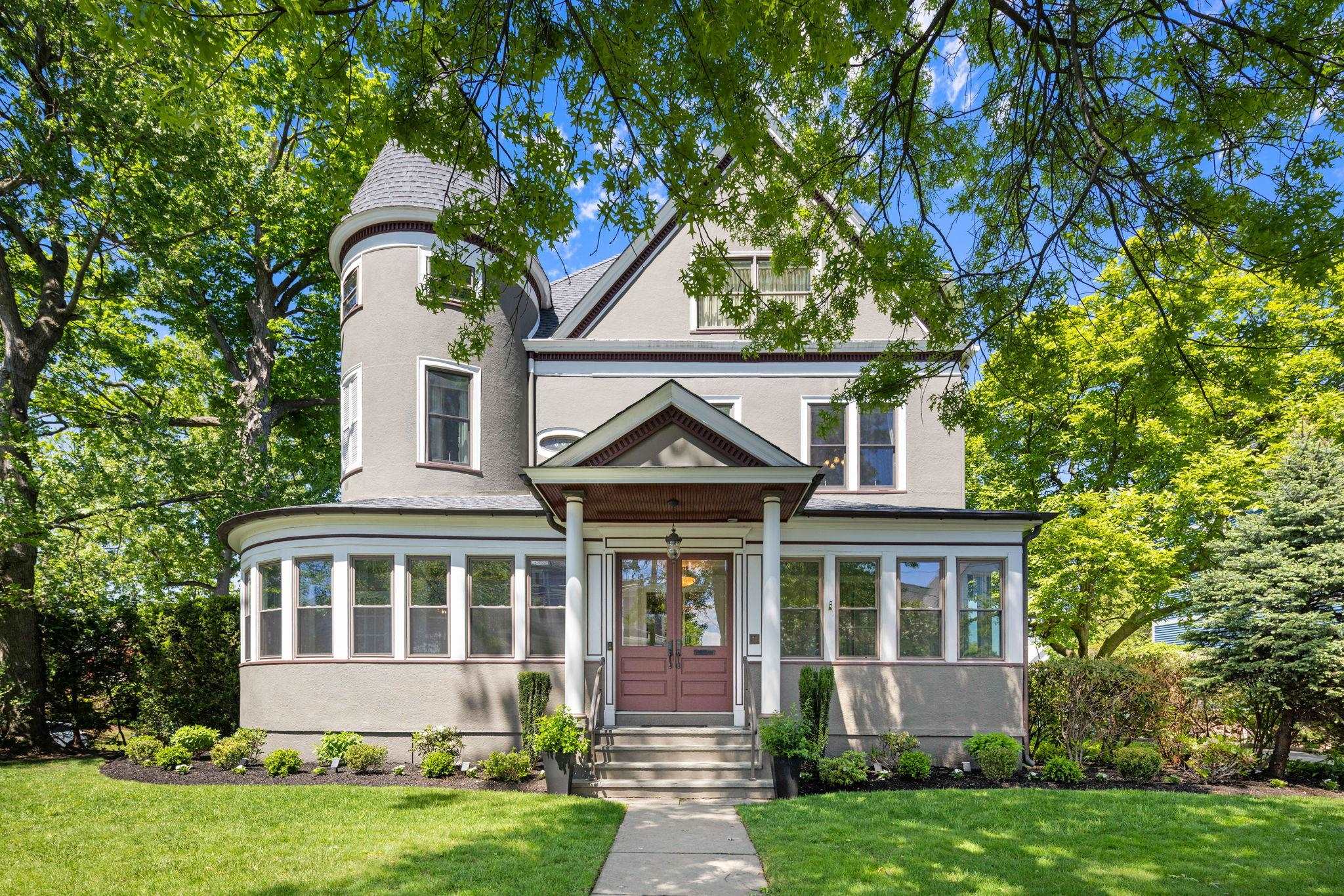 70 Ridge Road, Rutherford, NJ 07070