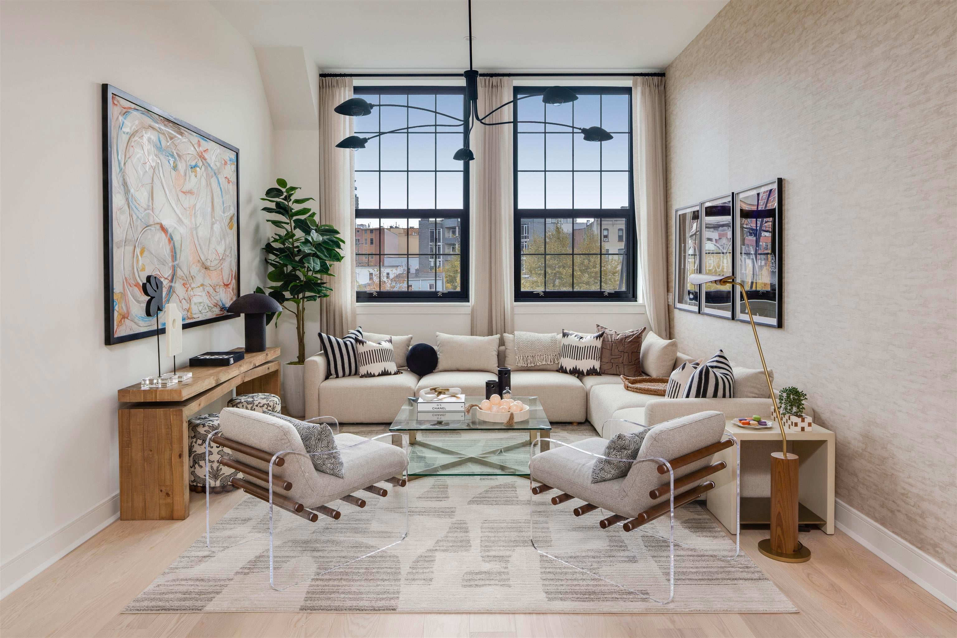 38 Jackson St 707 — photo