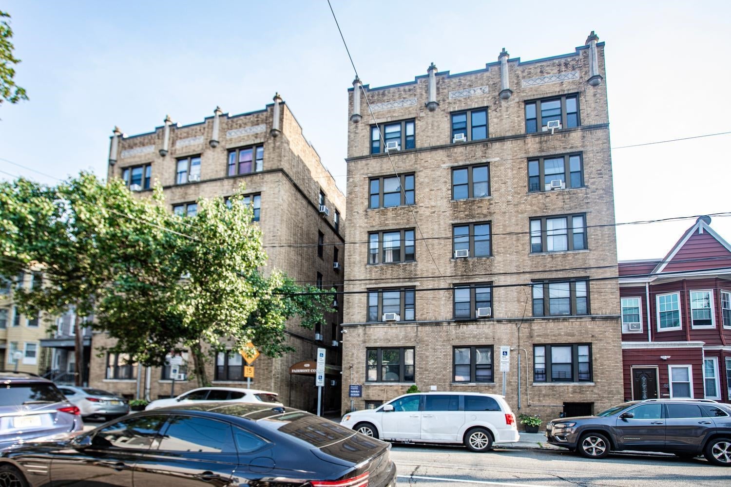 429 Fairmount Ave 403 — photo