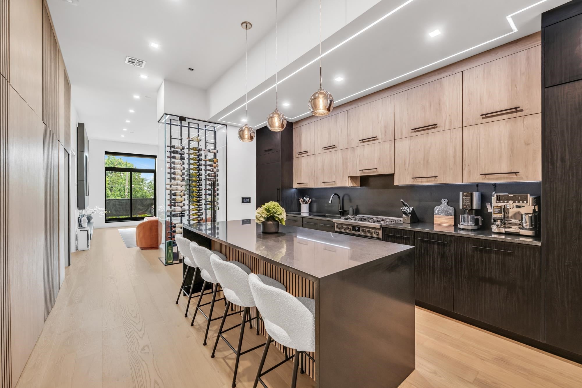 518-536 Gregory Ave a101 — photo