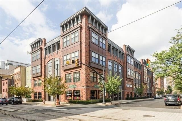 187 Warren St 211 — photo