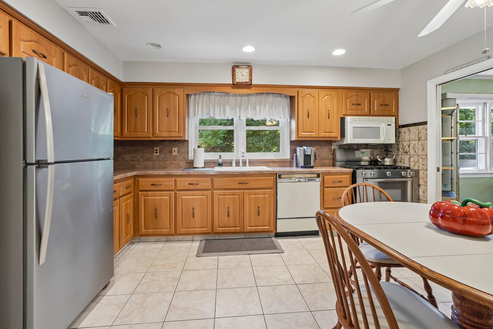 270 Midwood Road, Paramus, NJ 07652 — photo 3